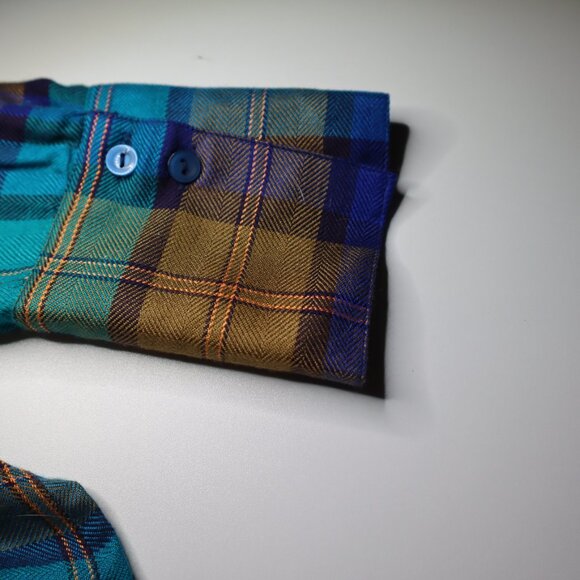 Kut From the Kloth Long Sleeve Plaid Shirt, 1X, NWT - Picture 4 of 5